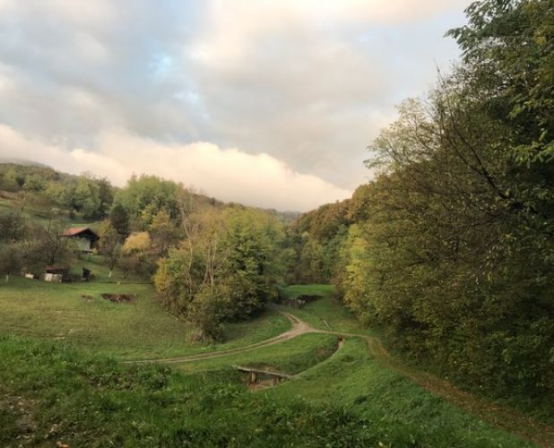 L’jepa moja gora zelena, po njoj teče voda studena (Laboratorij Gajnice)